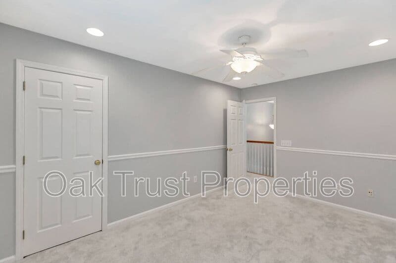 Moncks Corner House: 524 Evening Shade Dr