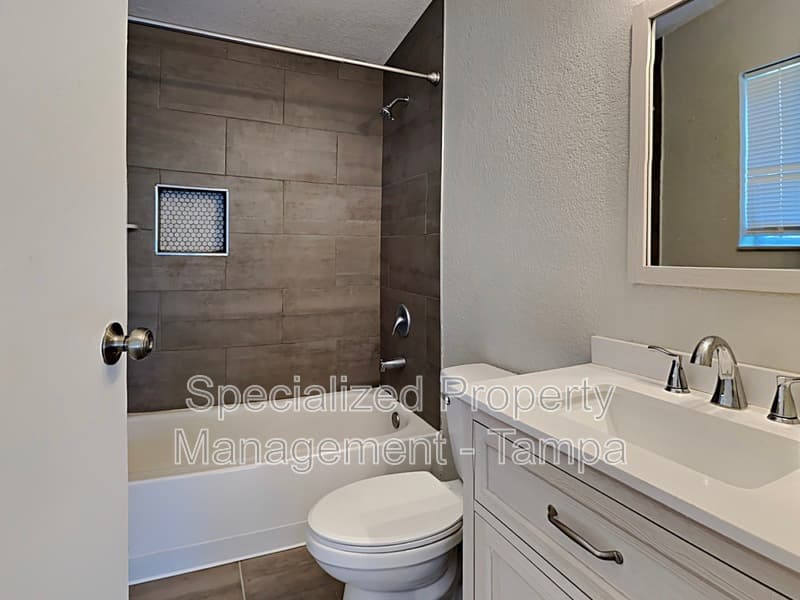Spring Hill House: 13426 Tyringham St