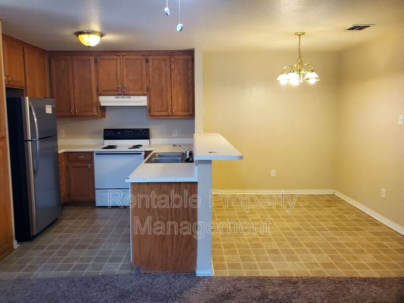 Bridgeport Condo: 1104 Turkey Creek Ct