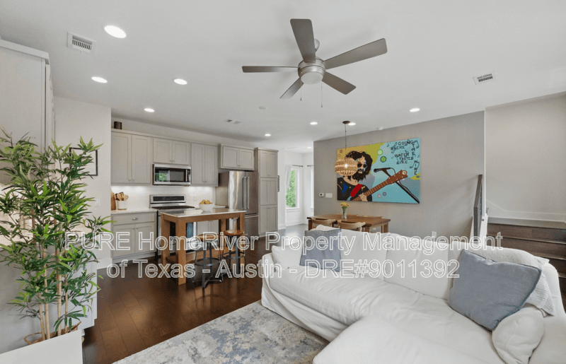 Austin Condo: 2710 Halcyon Drive