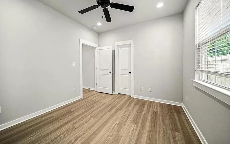 Waco Condo: 2310 South 4th Street