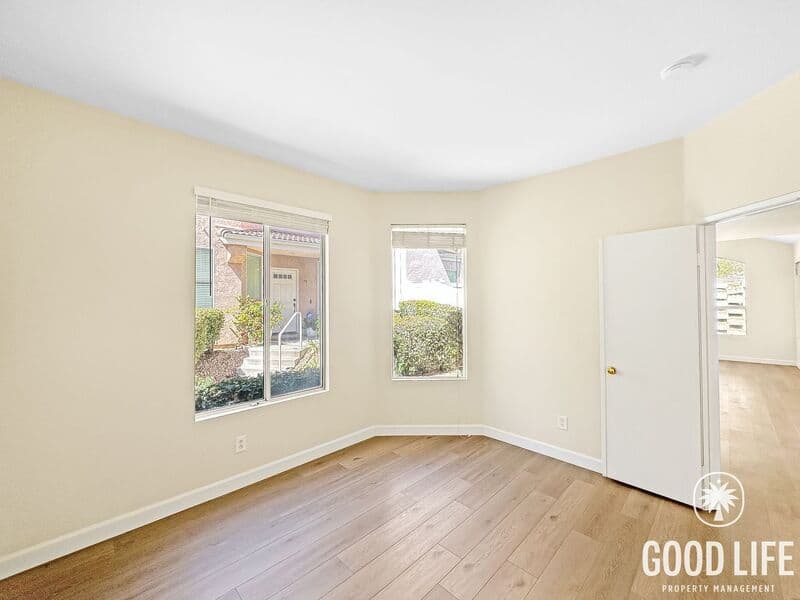 Chula Vista Condo: 417 Sanibelle Cir