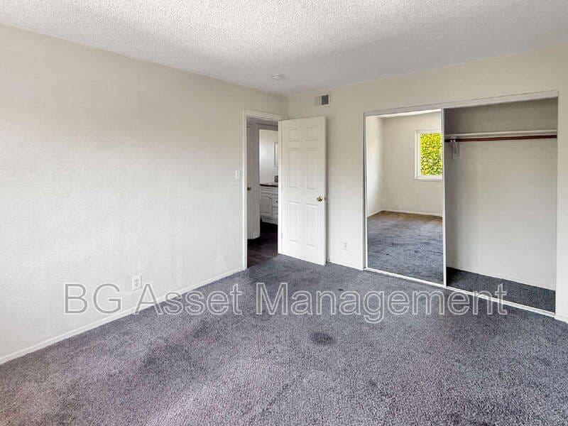 Sacramento Condo: 4110 34th Avenue