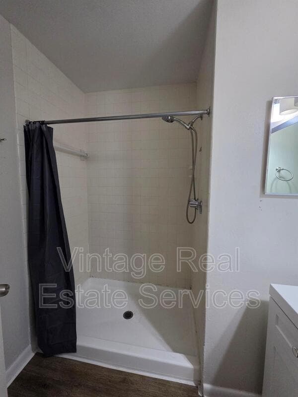 Brandon House: 851 Creekway Ct