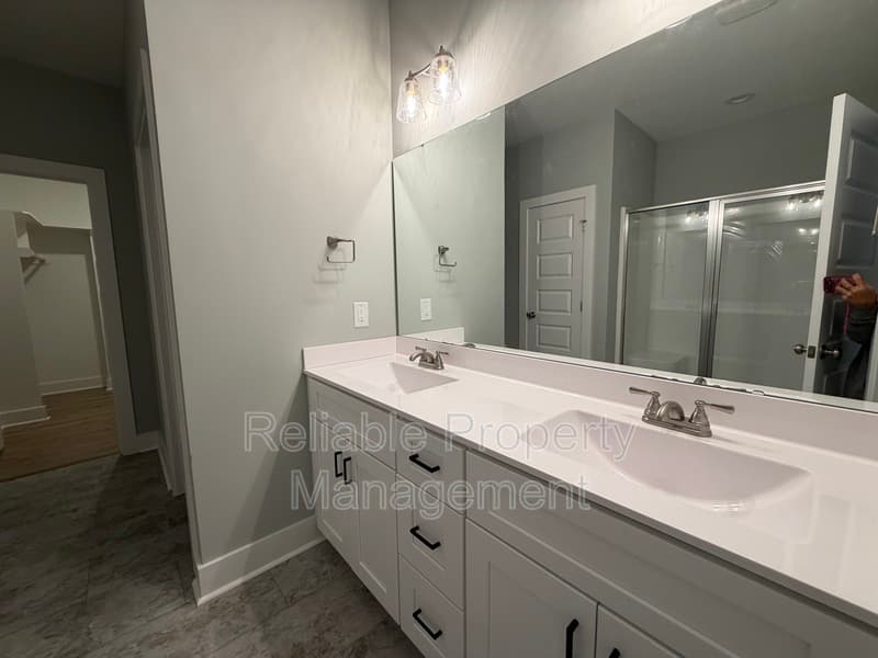 Clayton Condo: 863 Jack Rd