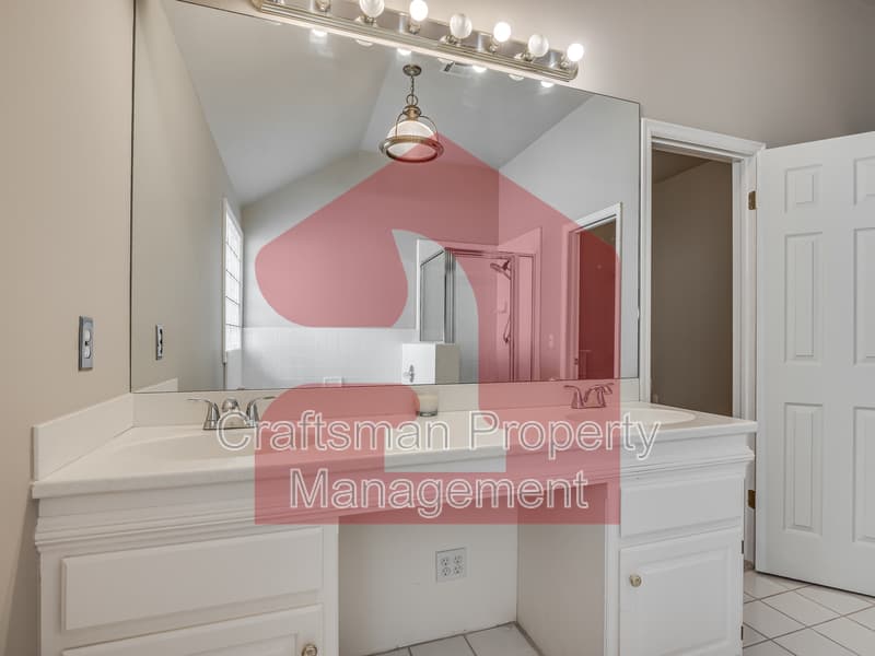 Oklahoma City House: 3517 Northwest 115th Street