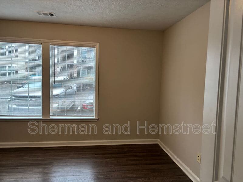Aiken Condo: 3701 London Court, Apt 203
