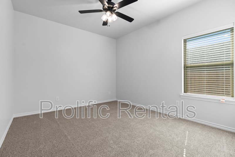 Killeen House: 507 Tooter Street