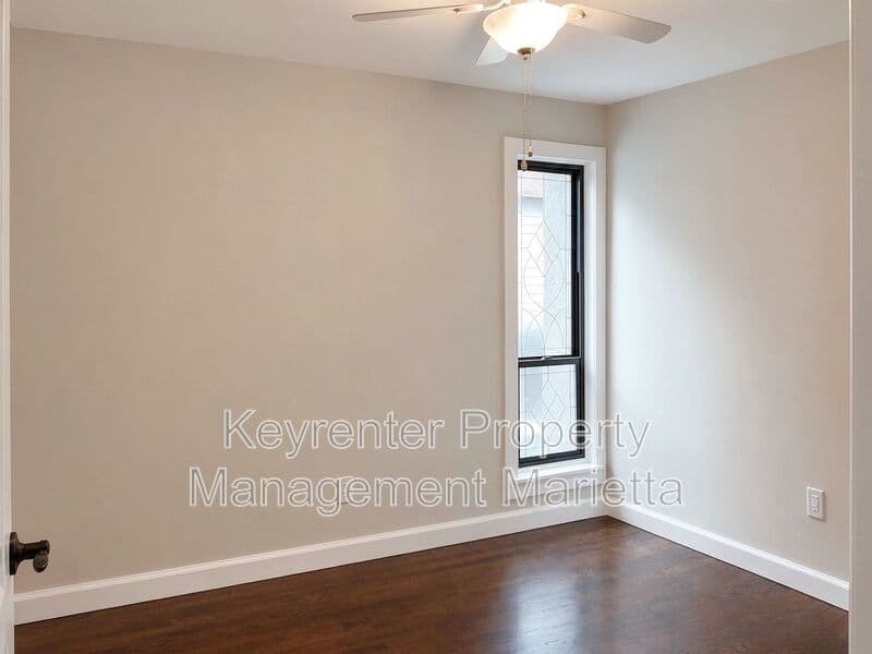 Decatur House: 510 Ponce De Leon Avenue