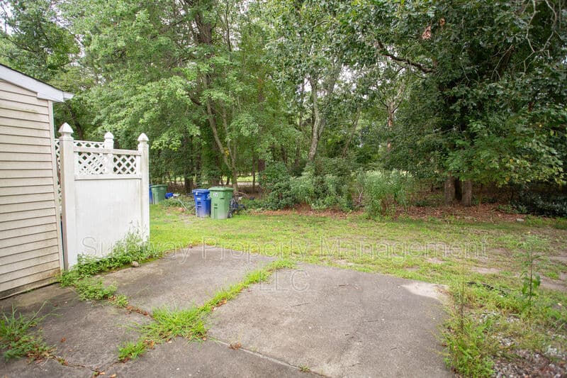 Marlton Townhome: 38 Dorchester Cir