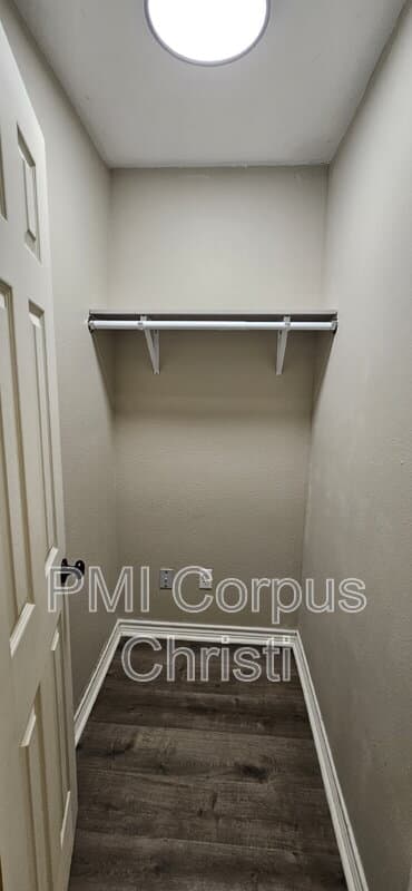 Corpus Christi House: 6014 Lipes Boulevard