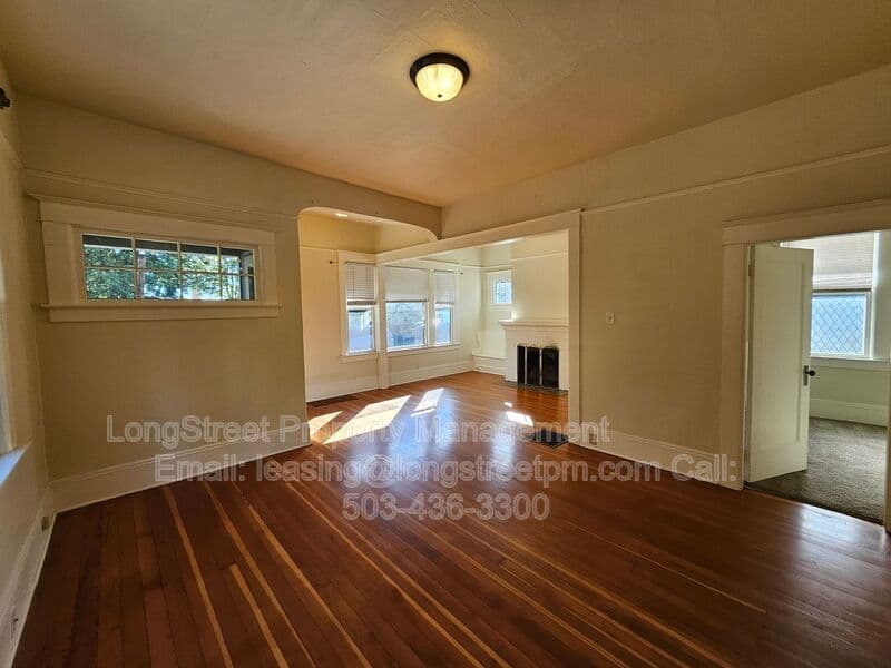 Milwaukie House: 2535 SE Monroe St