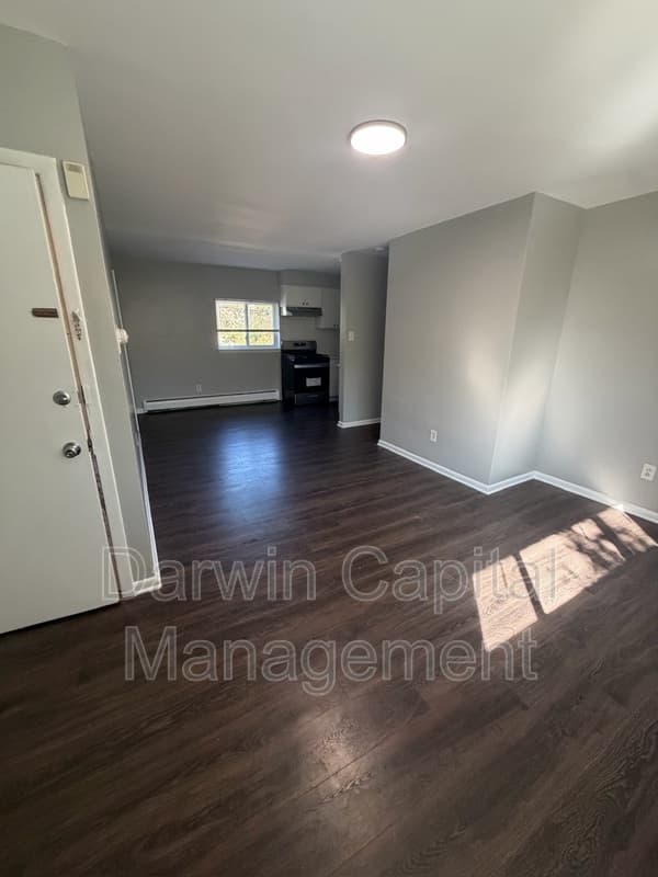 Haddon Heights Condo: 2032 Maple Avenue - 4