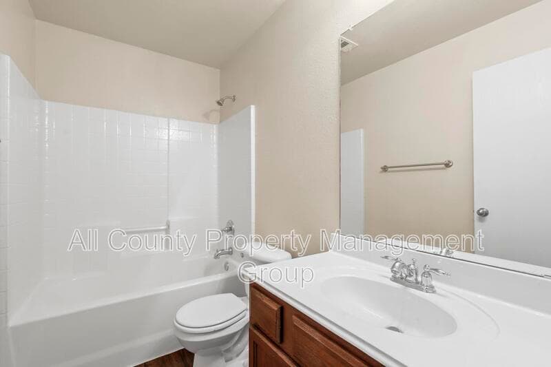 Fort Worth House: 4541 High Cotton Trail