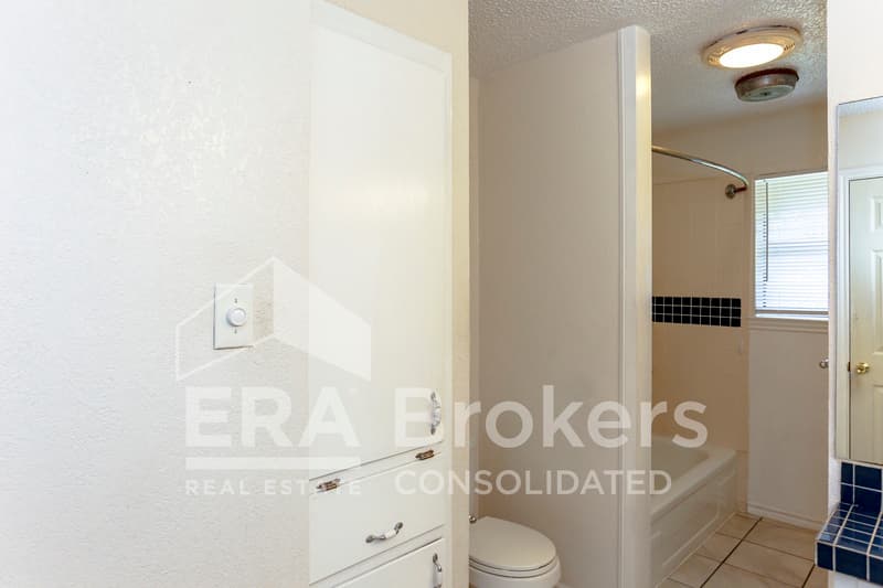 Killeen House: 1712 Sherman