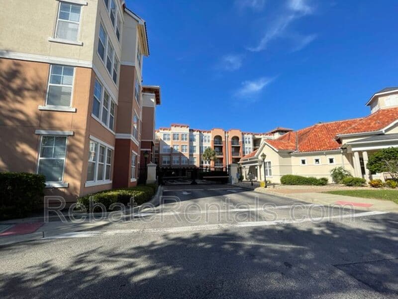 Jacksonville Condo: 10435 Midtown Parkway