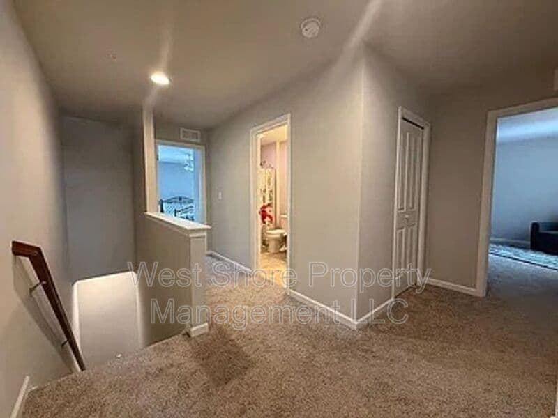 Mechanicsburg House: 1679 Haralson Drive