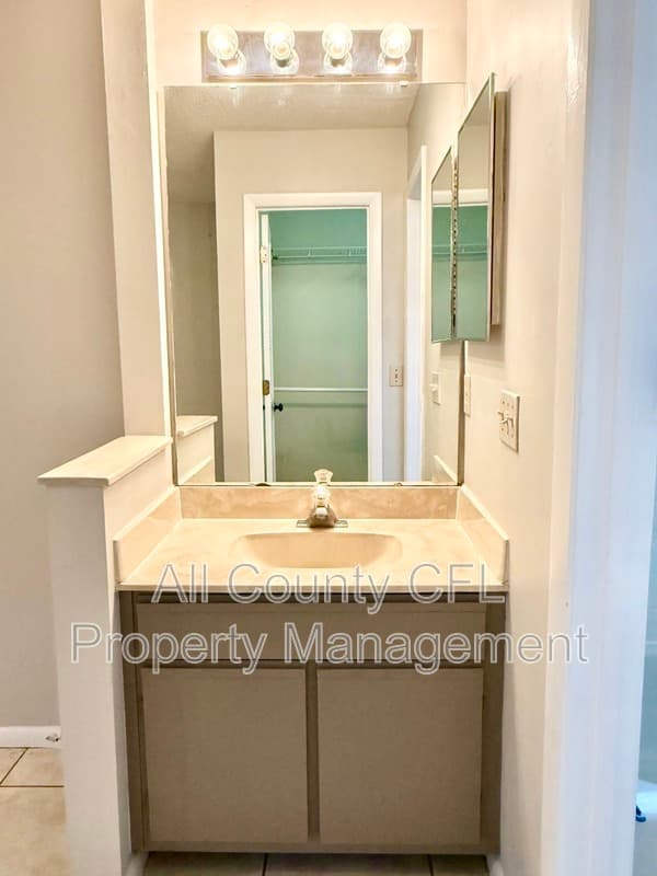 Orlando Condo: 3012 S Semoran Blvd