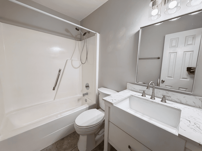 Tallahassee House: 2741 West Tharpe Street