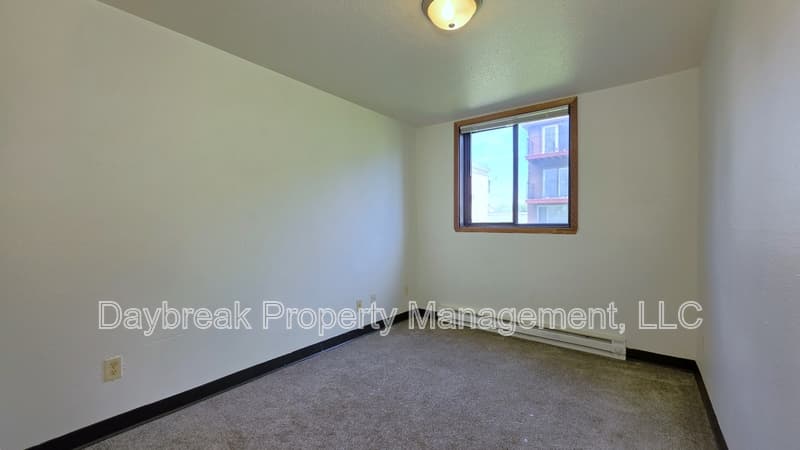 Moorhead Condo: 2408 3rd Avenue North - 6