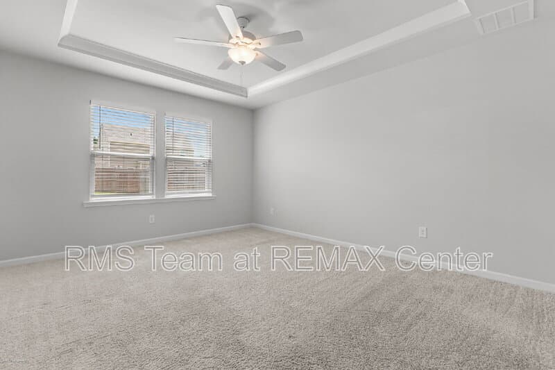 Auburn House: 1333 Maston Rd