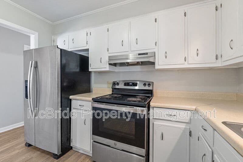 Evans House: 531 Travis Ct