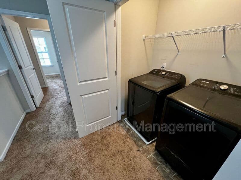 Greer House: 43 Moorlyn Lane