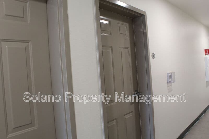 Vallejo Condo: 2401 Broadway St.