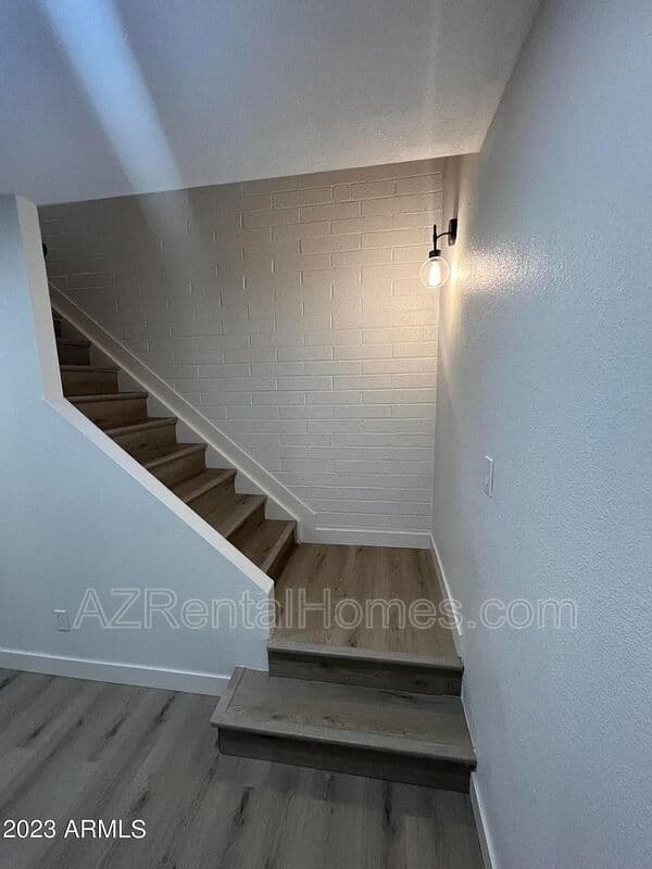 Mesa Townhome: 948 S Alma School Rd