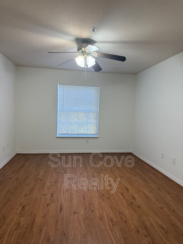 Lutz Condo: 4201 Woodstorks Walk Way