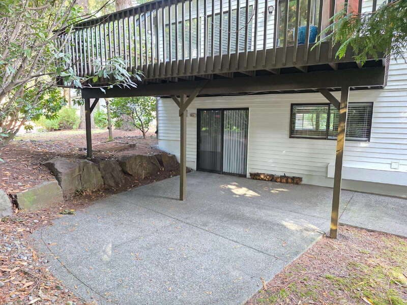 Mill Creek House: 2730 152nd Pl SE
