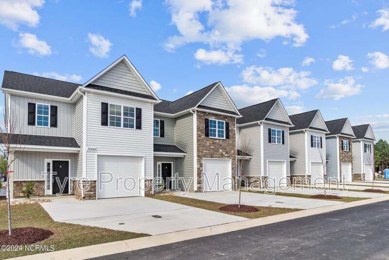 Greenville Townhome: 1904 Newbury Way
