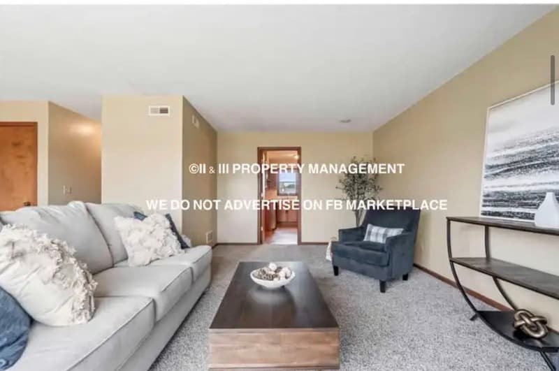 Paola House: 1107 Jeff Circle