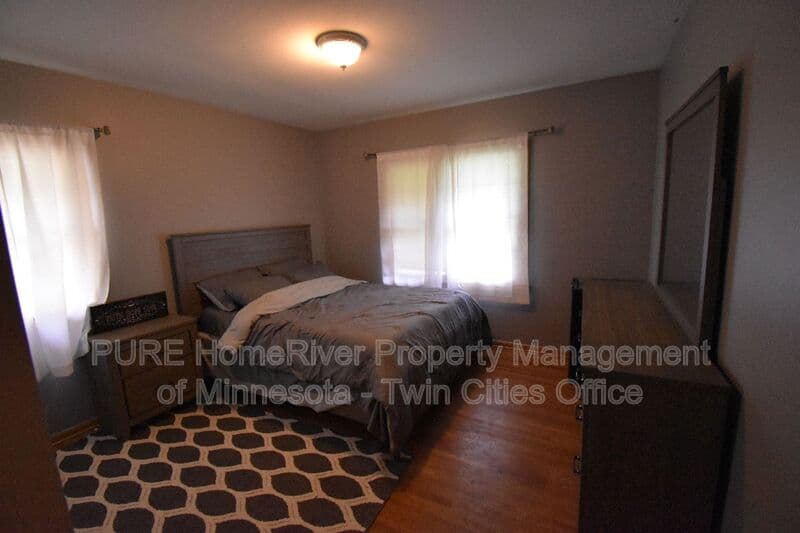 Richfield House: 7409 Bryant Ave S