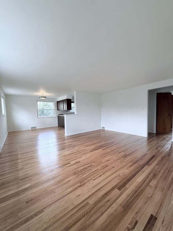 Pittsburgh House: 241 Bauman Avenue - 2