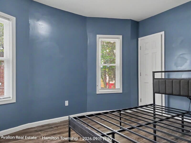 Hamilton House: 1275 Hamilton Avenue