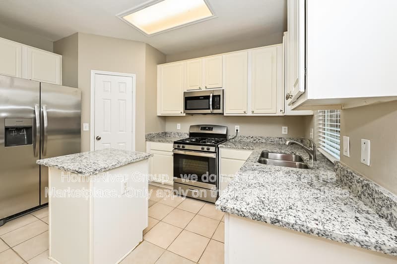 Humble House: 18722 Summer Anne Dr