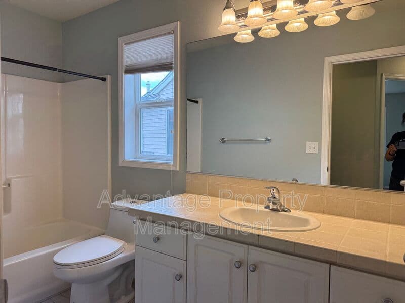 Corvallis House: 6288 SW Chestnut Drive