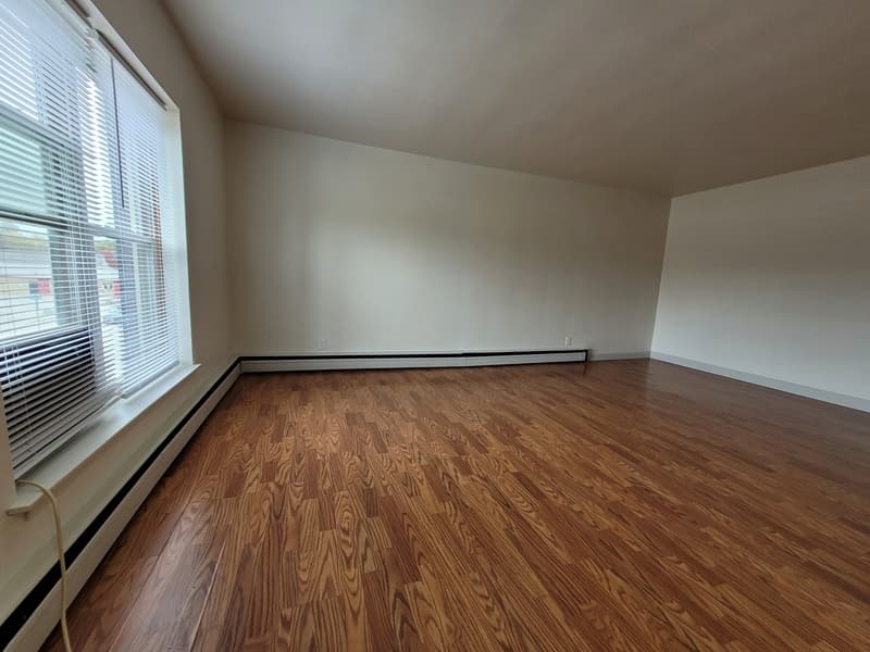 Kaukauna Condo: 107 East 2nd Street - 3