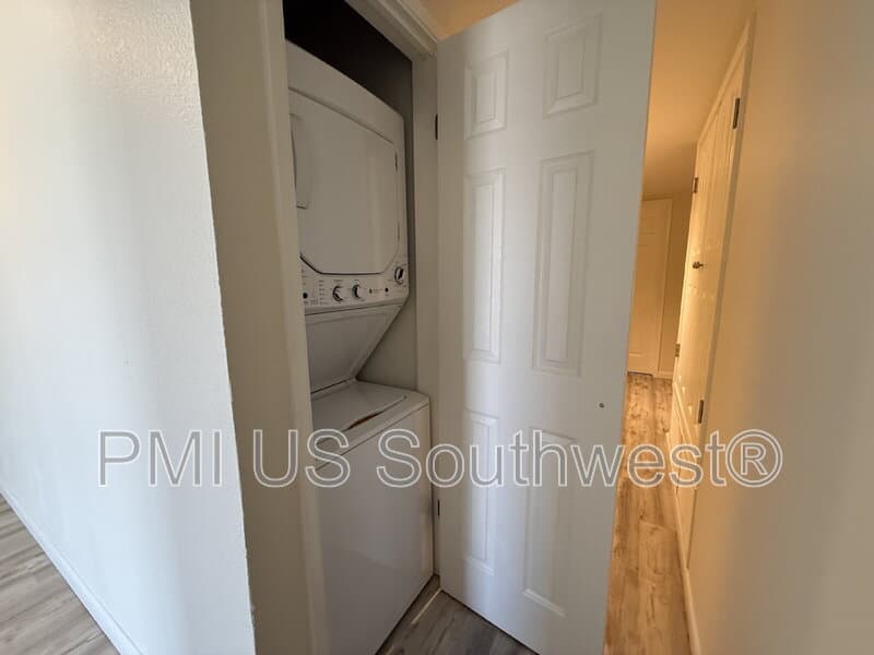 Bullhead City Condo: 1611 Highway 95