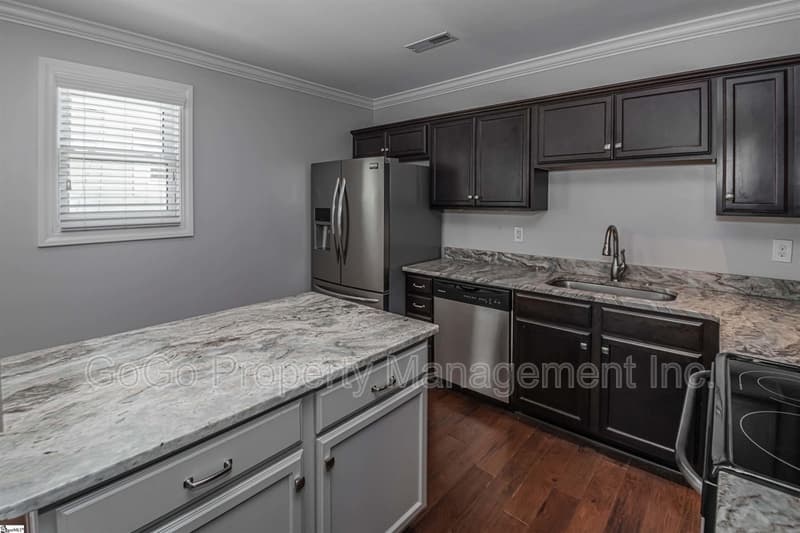 Greenville House: 16 Anchorage Drive