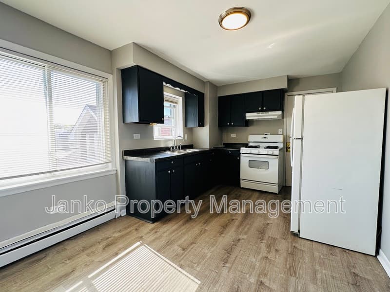 Cicero Condo: 1409 S Central Ave
