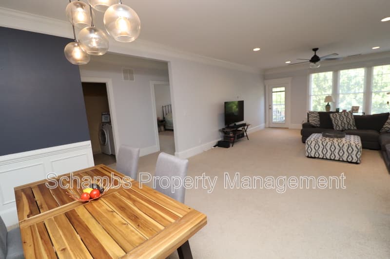 Cary Condo: 933 Portstewart Dr