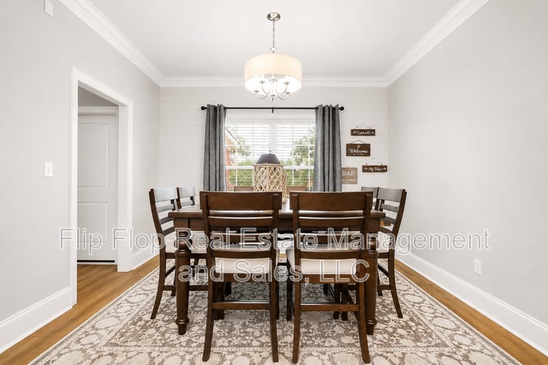 Tallahassee House: 3325 Mariana Oaks Drive