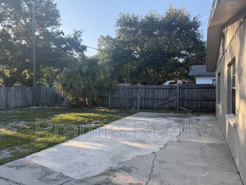 Clearwater Condo: 1356 Boylan Avenue A