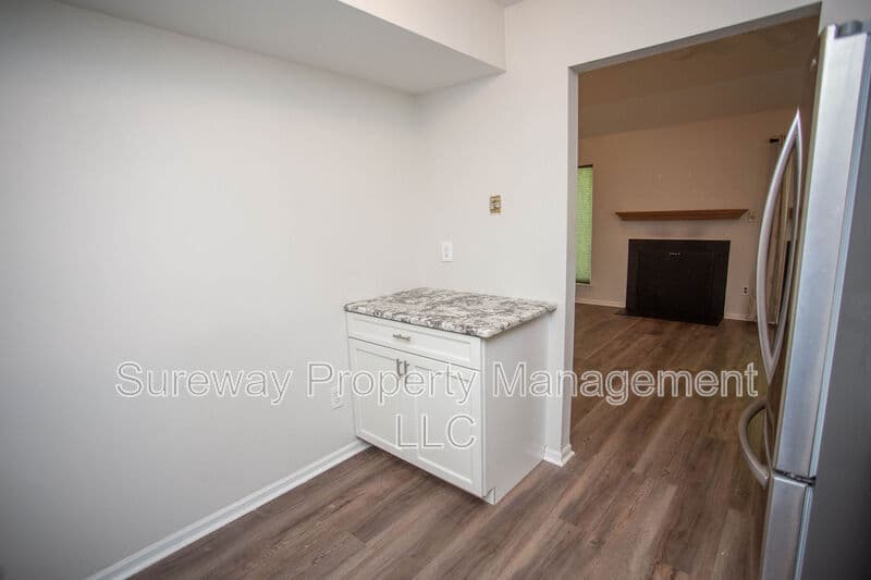 Marlton Condo: 175 Woodlake Dr