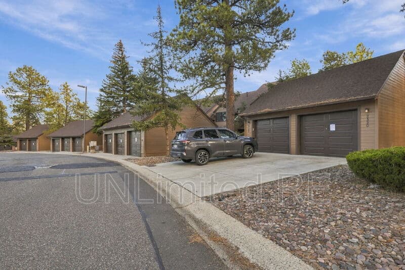 Flagstaff Townhome: 2350 North Whispering Pines Way