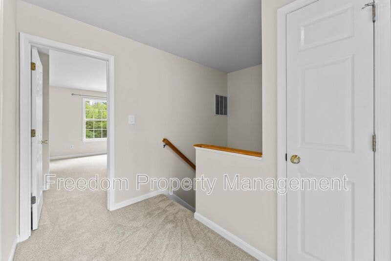 Manassas Townhome: 8644 Sanderling Dr
