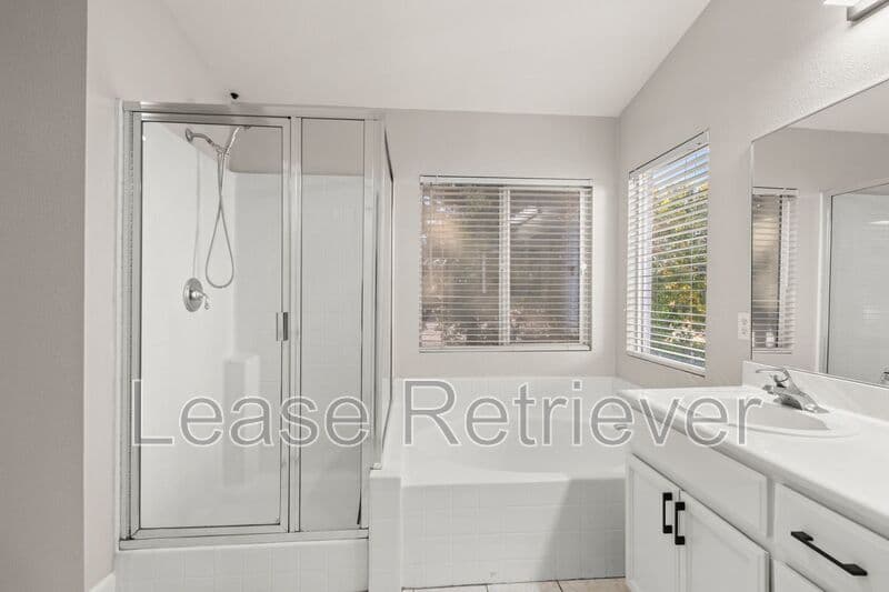 Tracy House: 2529 Almanor Dr