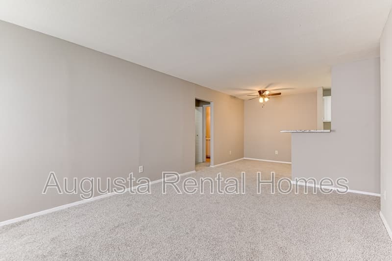 Augusta Condo: 2515 Center West Parkway - 3N